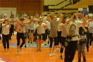 Hip Hop w wykonaniu grup starszych ze wszystkich miejscowości